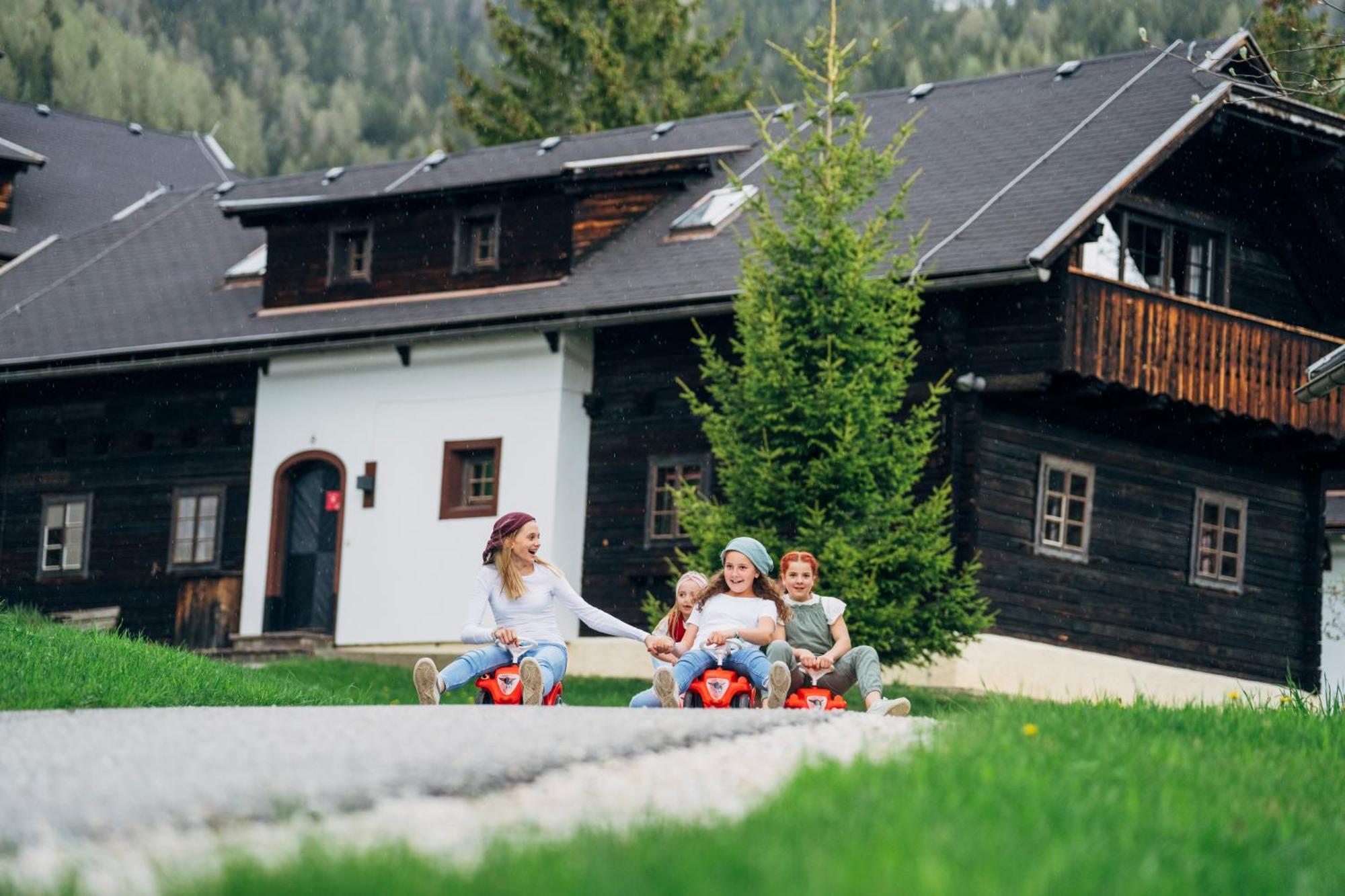 Slow Travel Resort Kirchleitn Bad Kleinkirchheim Dış mekan fotoğraf